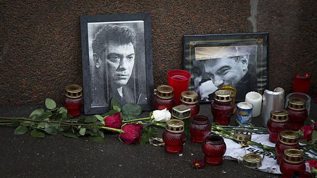 Skelbiama, kad sulaikyti įtariami B. Nemcovo žudikai