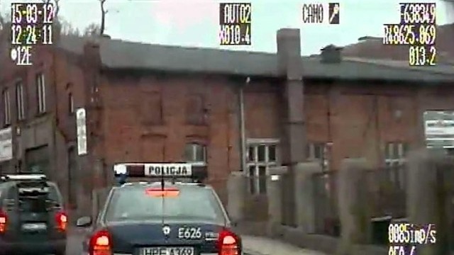 Lenkų policija lietuvį su vogta mašina vaikėsi lyg veiksmo filme