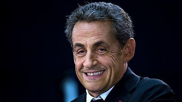 Į politinę areną grįžtantis N. Sarkozy turi priežasčių džiaugtis