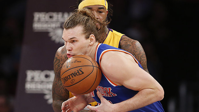 „Shaqtin' A Fool“ dešimtuke – „Knicks“ žaidėjo beviltiškas šūvis