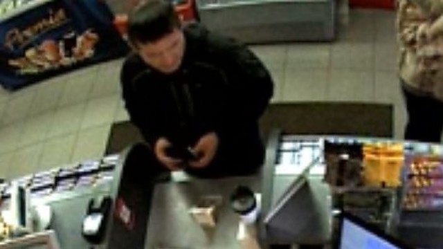 Vilniaus policija ieško netikrais pinigais atsiskaičiusio vyro