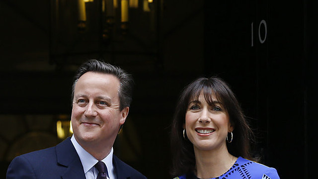 Po konservatorių pergalės britai juokiasi iš sociologų