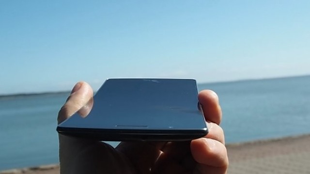 „LG Flex 2“ – telefonas, padėsiantis išsirinkti idealų užpakalį