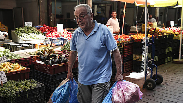 Graikijos centrinis bankas jau siunčia pavojaus signalą