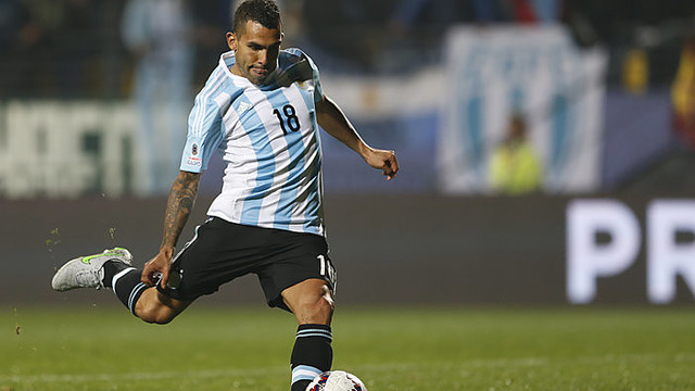 C. Tevezo baudinys išvedė Argentiną į „Copa America“ pusfinalį
