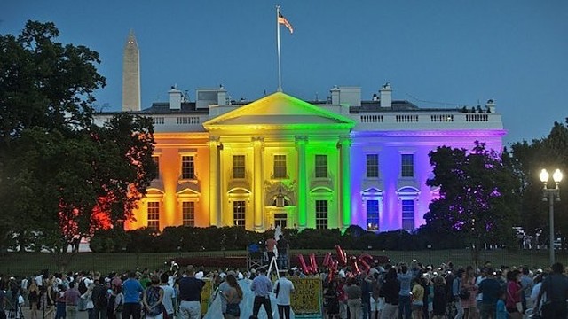 Istorinis momentas: Amerikoje įteisintos homoseksualų santuokos