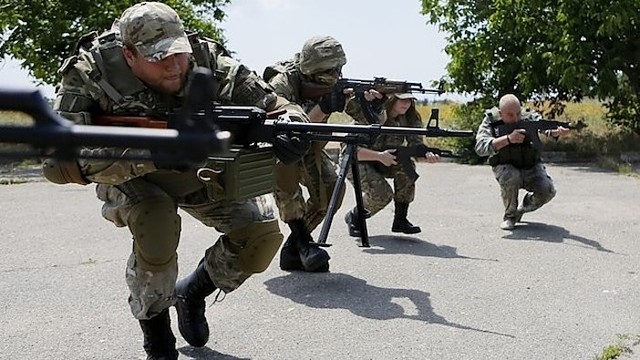 Vakarų Ukrainoje „Dešinysis sektorius“ kelia reikalavimus