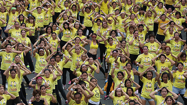 Filipinuose – masinis zumbos šokių rekordas