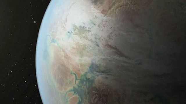 NASA skelbia aptikusi į Žemę panašią planetą