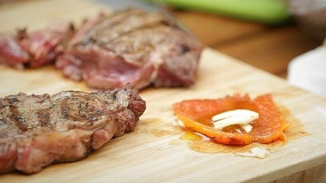 „Grilio skanėstai“: kaip teisingai kepti mėsą grilyje?