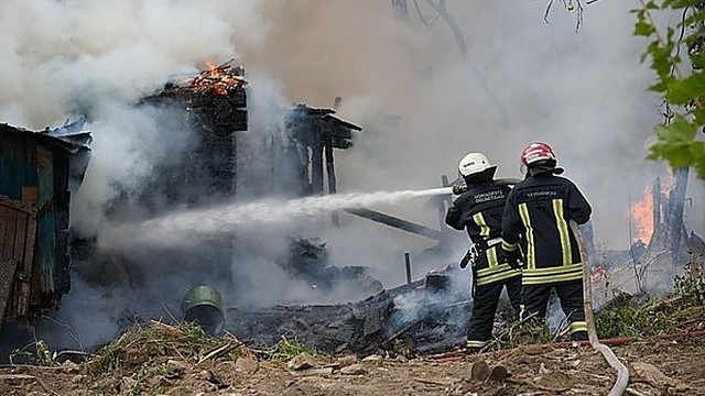 Vilniuje prie Žalgirio stadiono kilus gaisrui name sudegė vyras
