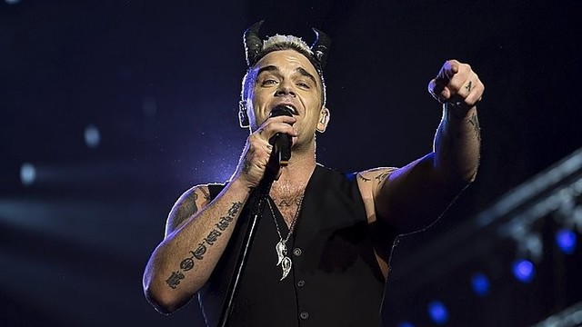 Robbie Williamsas pasidalijo vaizdo įrašu iš koncerto Kaune