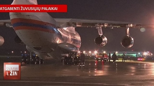Į Rusiją atskraidintos pirmos lėktuvo katastrofos Egipte aukos