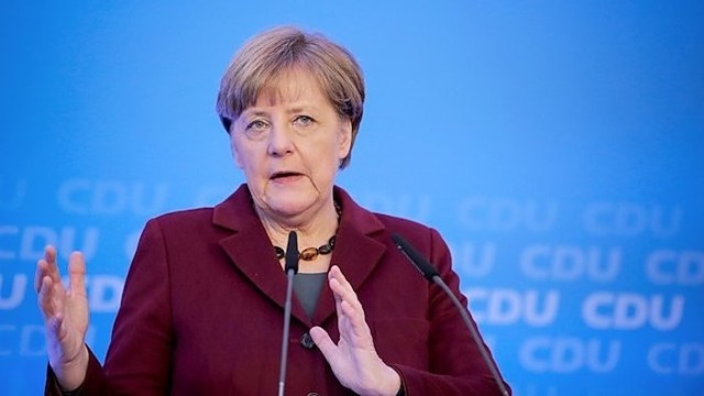 Angela Merkel: „Kova su terorizmu neturi nutrūkti“