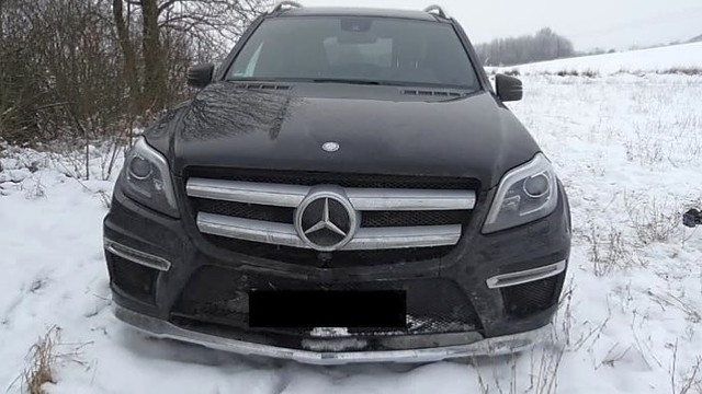 Lazdijų rajone – įtemptos vogto „Mercedes“ gaudynės