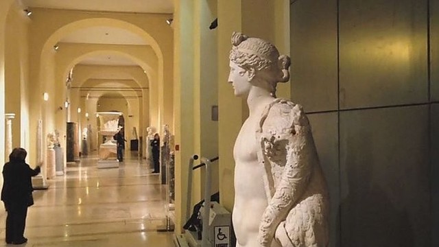 Romos muziejuose uždengti nuogybes demonstruojantys kūriniai
