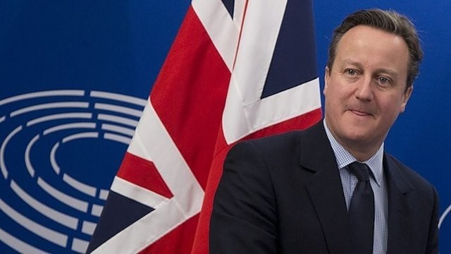 D. Cameronas bando užsitikrinti paramą dėl ES reformų