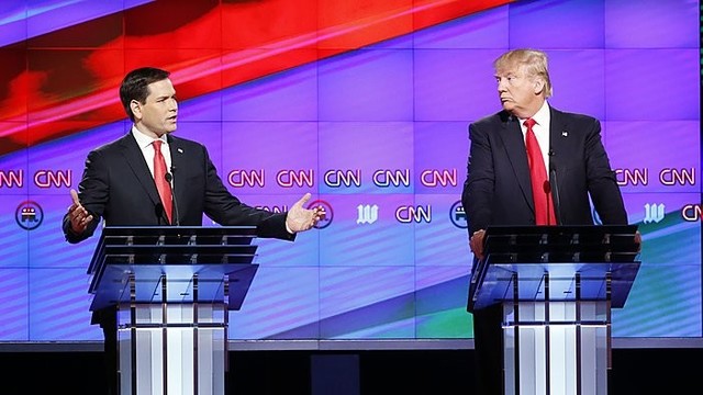 JAV debatų metu kandidatai apsiėjo be asmeninių įžeidinėjimų