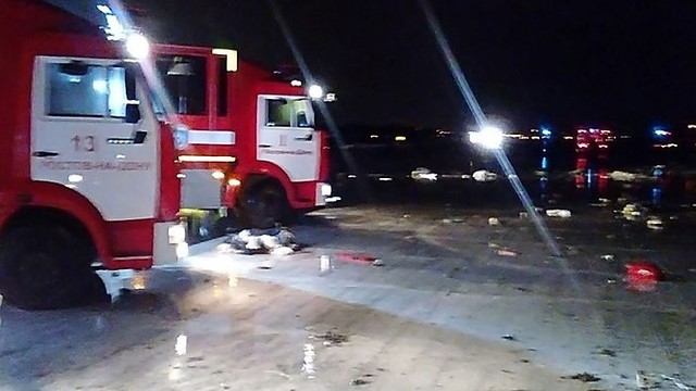 Rusijoje sudužęs lėktuvas leidosi tik iš antro karto