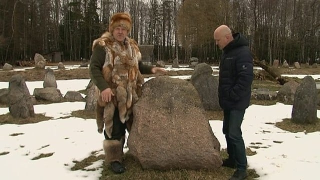 Kokią vietą lietuvio gyvenime užima akmuo? (I)