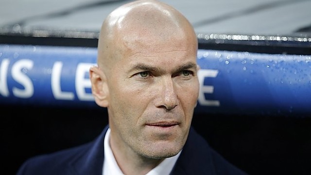 Madrido „Real“ pergalę pažymėjo Z. Zidane'o suplyšusios kelnės