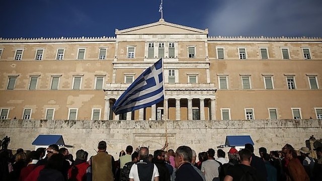 Graikai nerimsta: dėl reformų surengė protestą