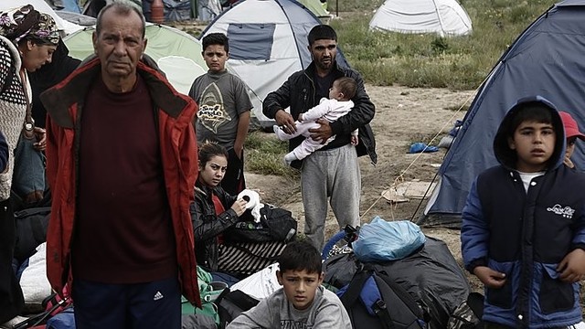 Graikijoje likviduojama didžiausia laikinoji pabėgėlių stovykla
