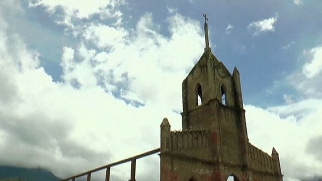 Dėl sausros Venesueloje iš vandens išniro senovinė bažnyčia