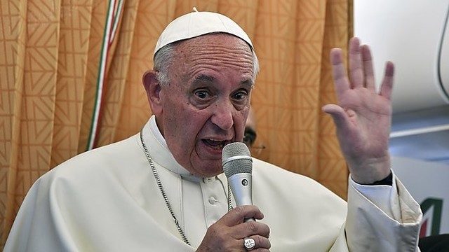 Popiežius paragino katalikus prašyti homoseksualų atleidimo