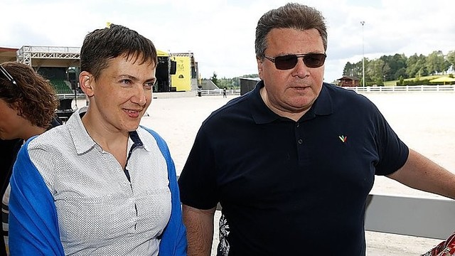 Į Lietuvą atvykusi Nadija Savčenko atsisakė kalbėti rusiškai