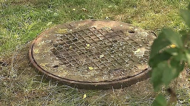 Nelaimė Šakių rajone: kanalizacijos šulinys pražudė ugniagesį