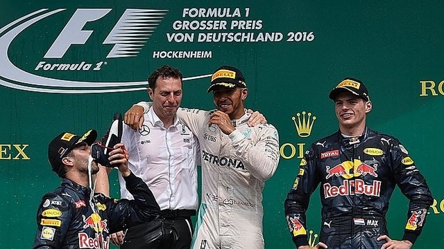 Vokietijos „Grand Prix“ lenktynėse pergalę iškovojo L.Hamiltonas