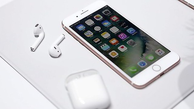 „iPhone 7“ jau čia – kokius stebuklus išties pristatė „Apple“?