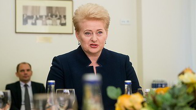 Dalia Grybauskaitė pasirašė Darbo kodeksą