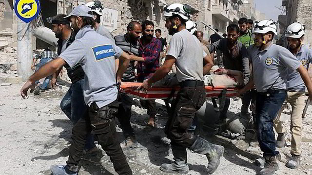 Pragaras Sirijoje: vis smarkiau bombarduojamas Alepas, daugėja žuvusiųjų