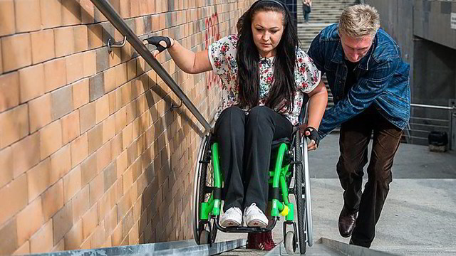Apgailėtina: balsuodami neįgalieji pažeidžia įstatymus