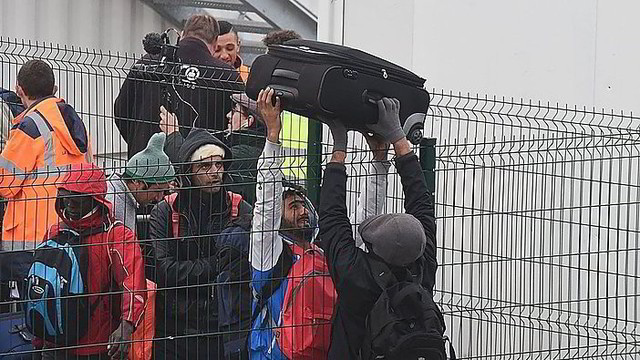 Prancūzijoje iškeldinami migrantai iš „Džiunglėmis“ vadinamos stovyklos