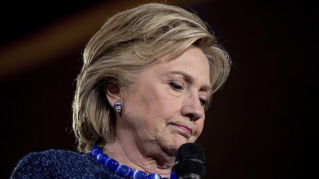 Likus 10 dienų iki JAV prezidento rinkimų – skaudus smūgis H. Clinton