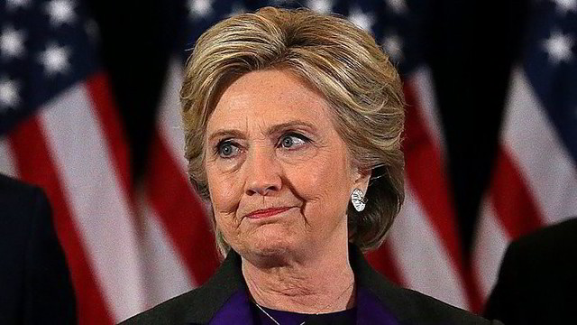 Skaudų pralaimėjimą patyrusi H. Clinton kreipėsi į rinkėjus
