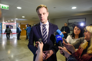Gabrielius Landsbergis prabilo apie premjero savigarbą
