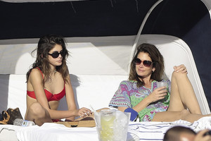 Žvaigždžių atostogos – prabangiose vietovėse, su vaikais ir uošve