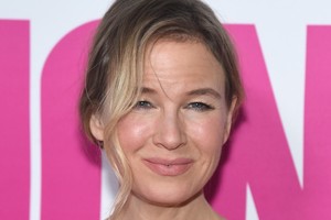 Naujausiose nuotraukose Renee Zellweger – vos atpažįstama