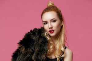 Jauniausia “Eurovizijos“ atrankų dalyvė Paula stebina populiarumu