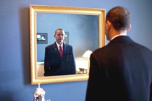 Jausmingai atsisveikinęs Barackas Obama paliko įpėdiniui ir bėdų kuprą