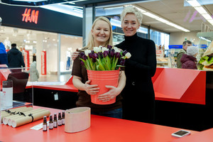 Pardavėjos amplua nustebinusi Rasa Tapinienė: „Pastarąjį kartą tai dariau smėlio dėžėje“