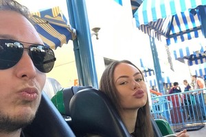 Aaronas Perezas su mylimąja lietuvaite linksminasi JAV