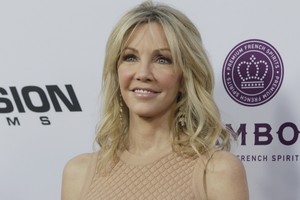 „Melrouzo“ žvaigždė Heather Locklear neišsikapsto iš priklausomybių liūno