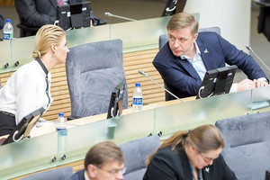 Vytautas Bruveris. Greta Kildišienė traukiasi palikusi savo partijoje svilėsių kvapą