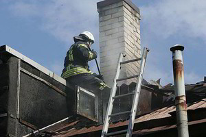 Kaminą išvalyti bandžiusį vaikiną pražudė elektra