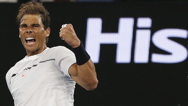 Neįtikėtinai žaidęs Rafaelis Nadalis prasibrovė į pusfinalį